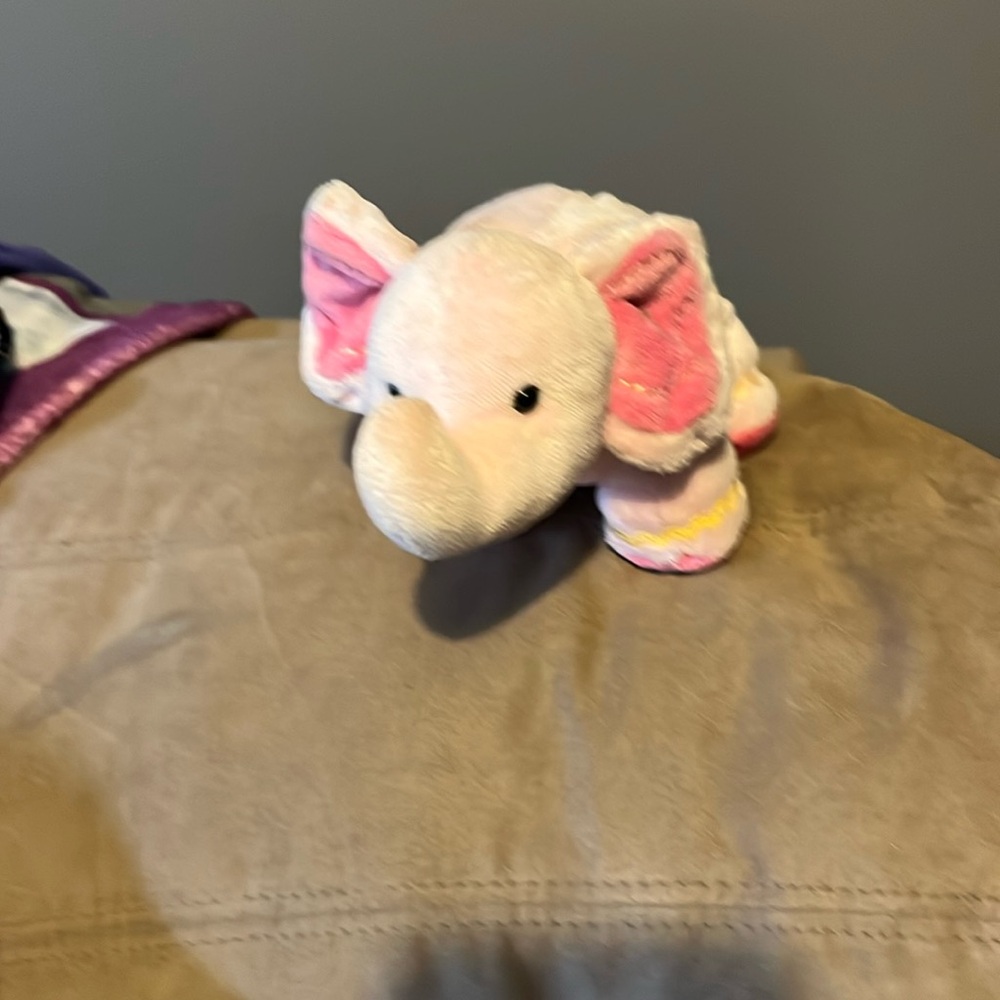 Stuffed animal rattle